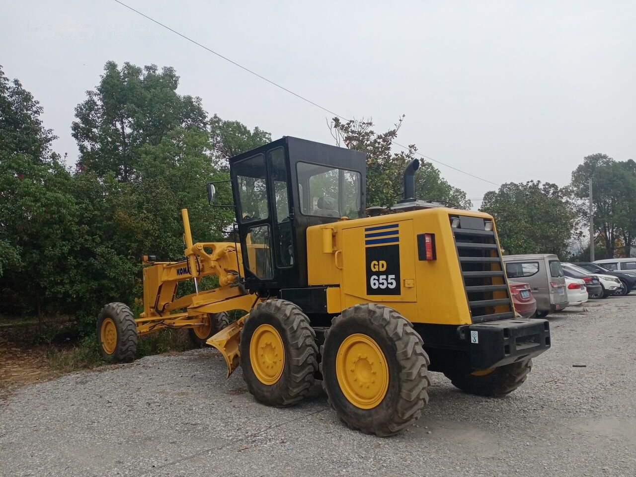 Komatsu GD655A-2