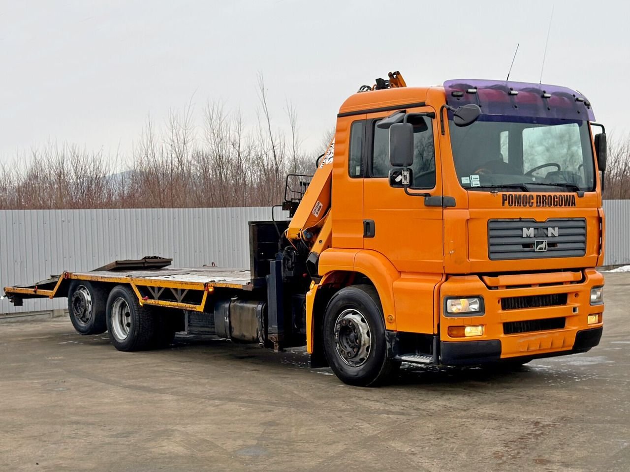 Truck Sisu E12MK-PP-6X2/615+130