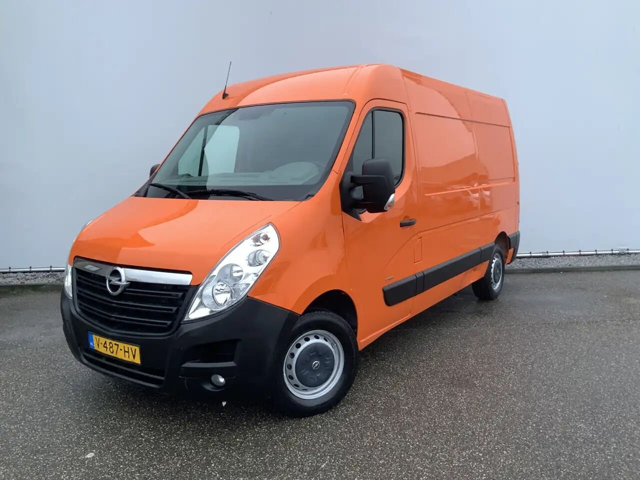 Truck Opel MOVANO VAN 2.5CDTI