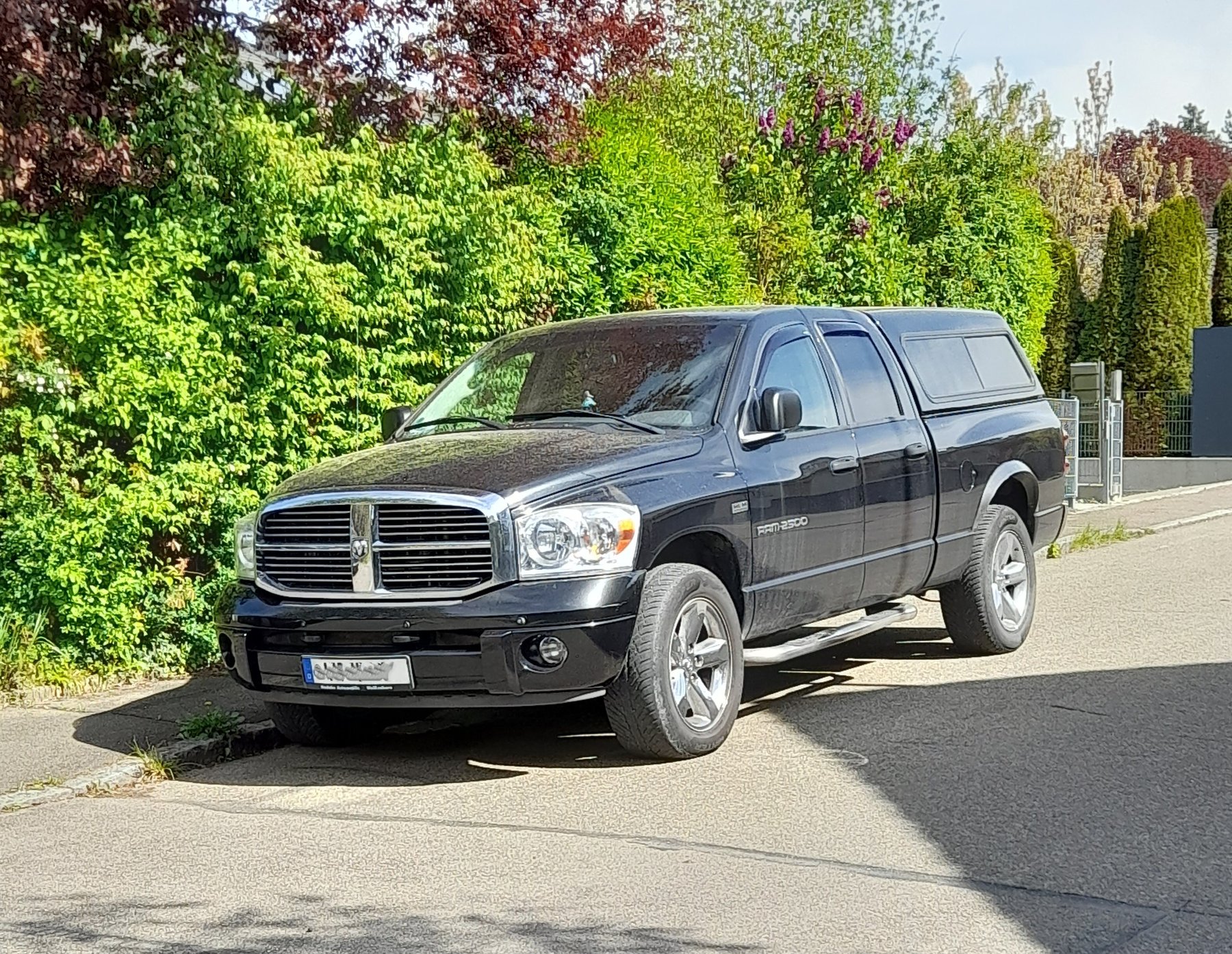 Truck Dodge RAM 2500 CREW