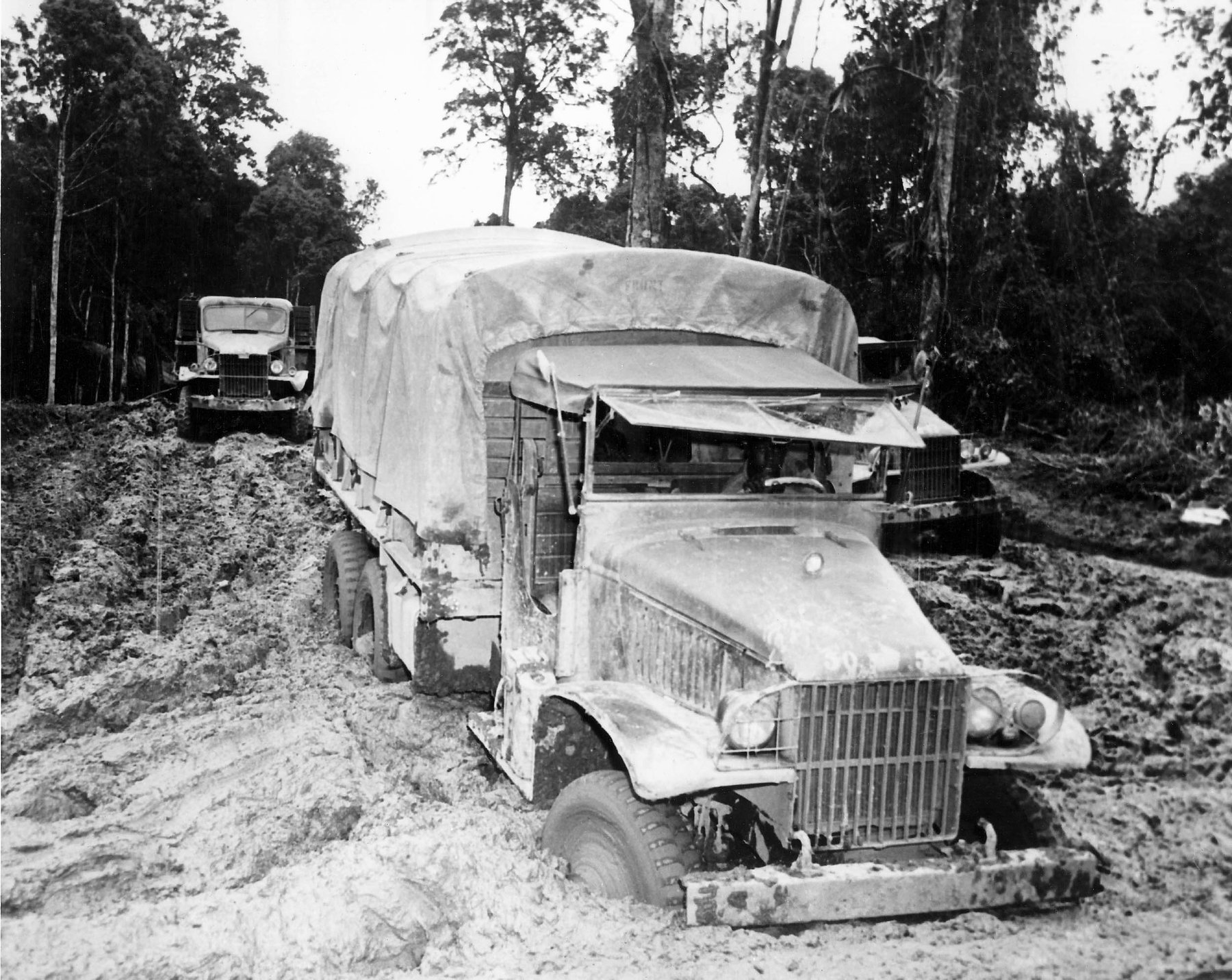 Truck Kaiser 2.5 TON