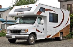 Ford E-350 CAMPER