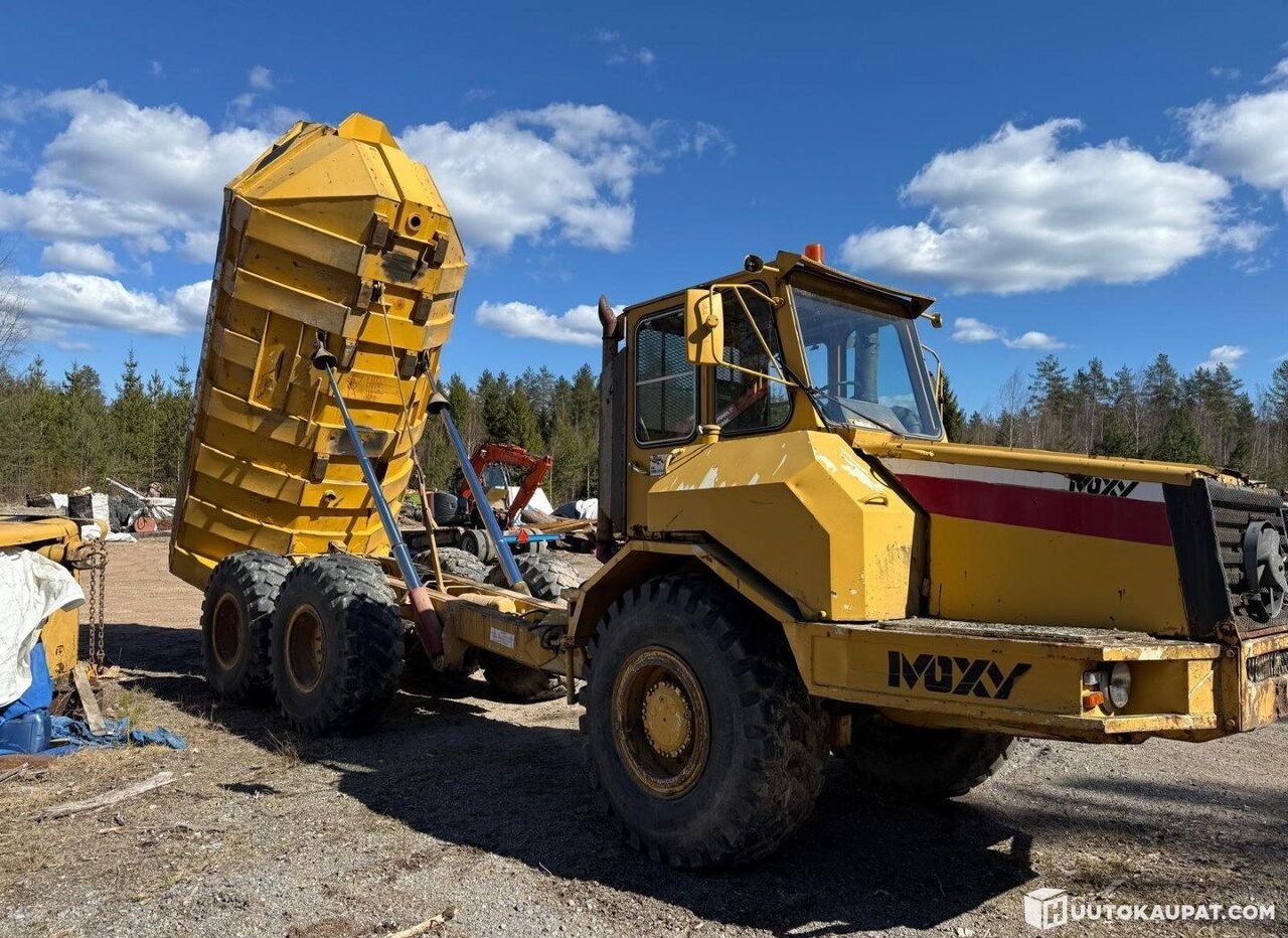 Muldenkipper & Dumper Moxy 5222 B