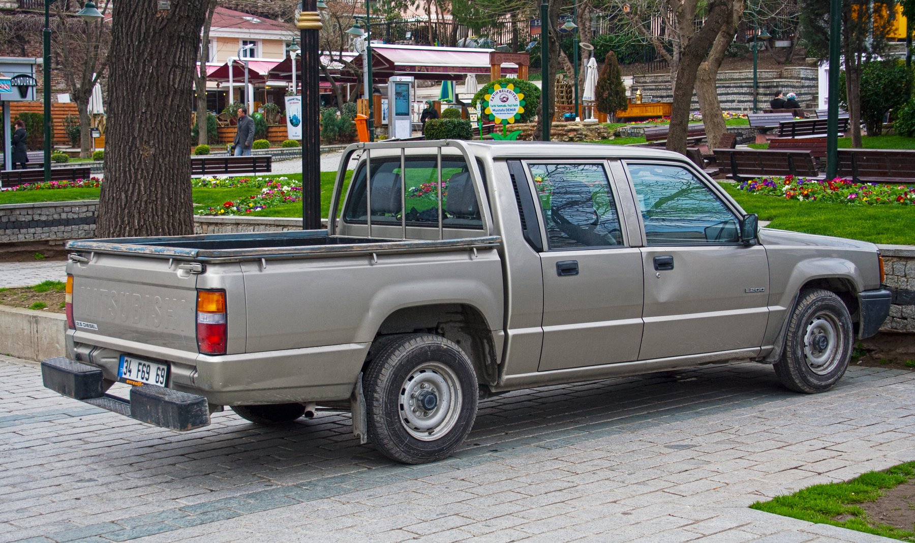 Van Mitsubishi L200 DOUBLE CAB