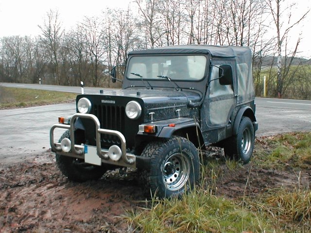 Van Mahindra CJ-340 DP
