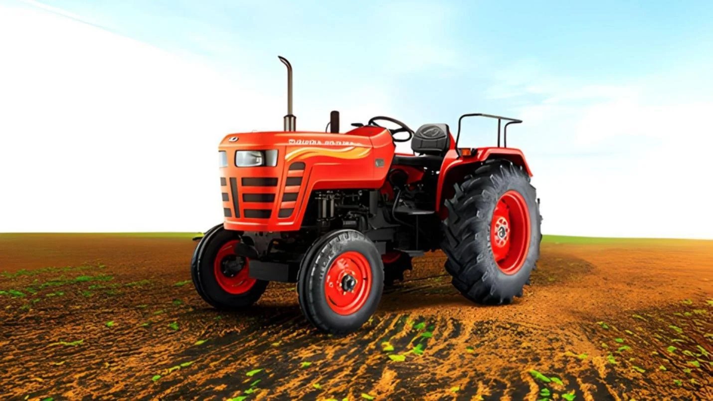 Tractor Mahindra 9110