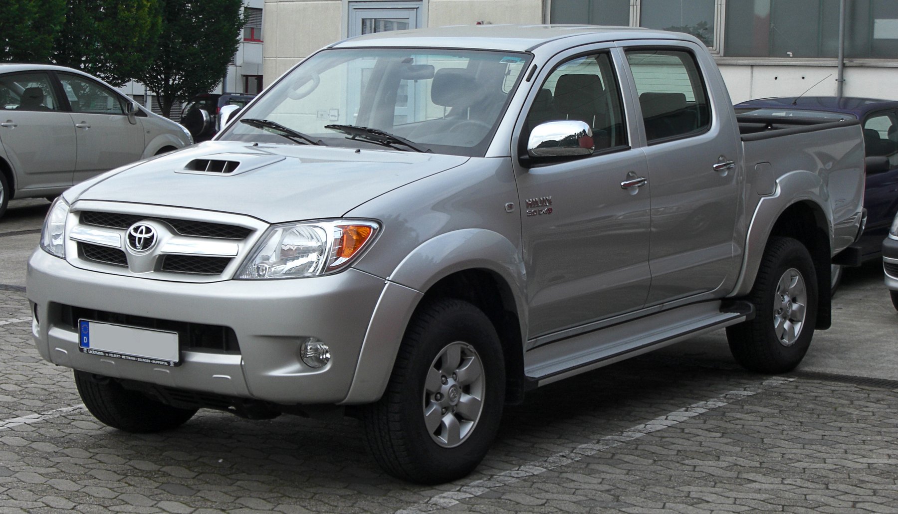 Van Toyota Hilux D-Double Cab 4x4