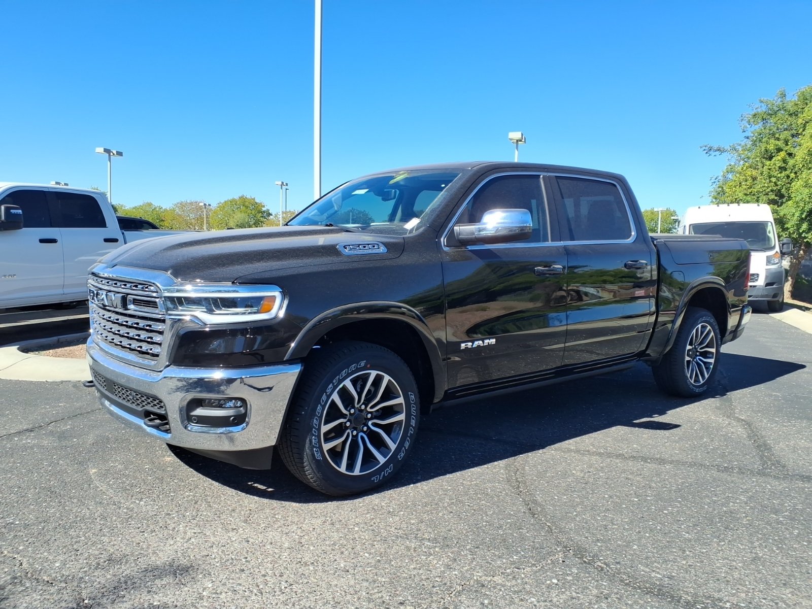 Van Dodge RAM 1500 LONGHORN