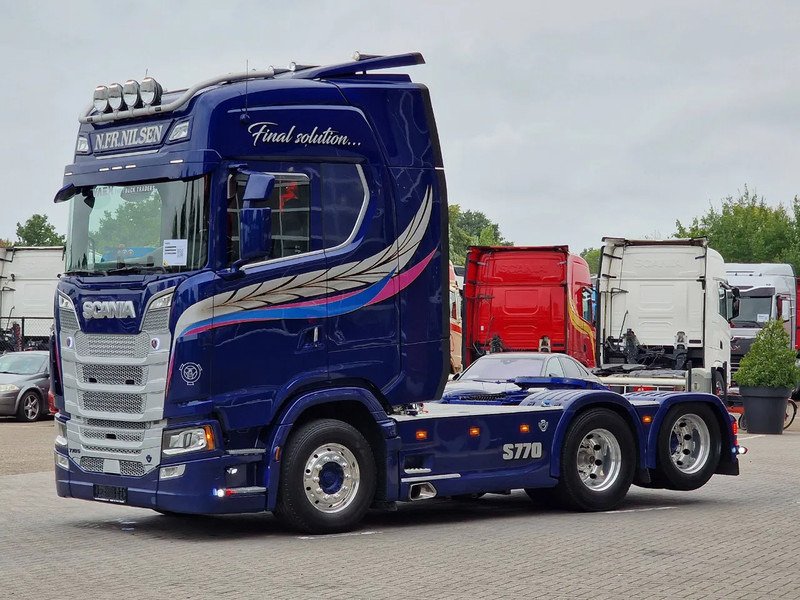 Truck Scania S 770 B6x4NB