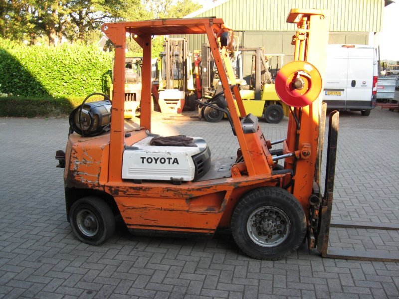 Truck Toyota BU 15 L-H