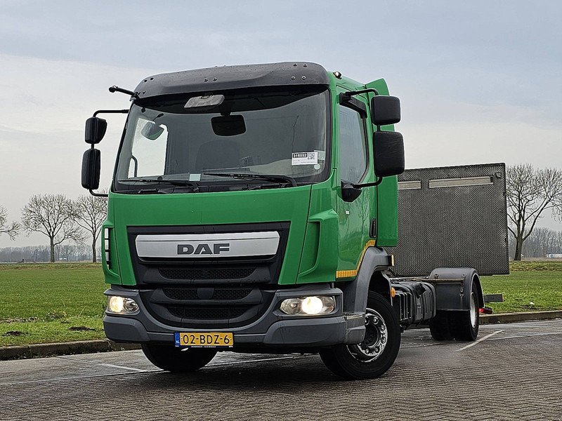 Lastwagen DAF LE2112