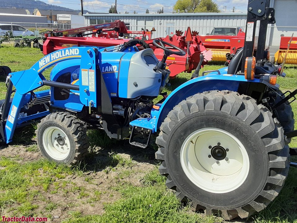 Tractor New Holland (CNH) Workmaster™ 40