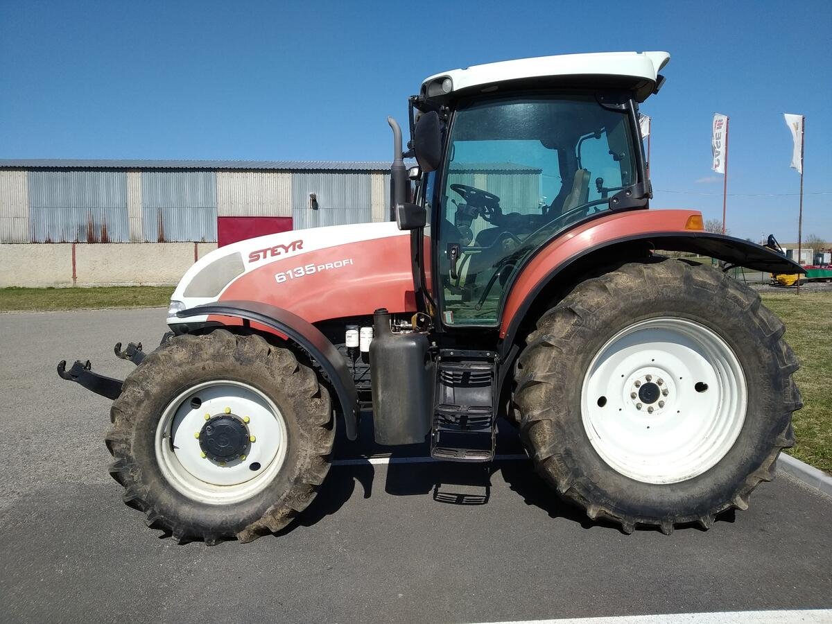 Tractor Steyr 6115 Profi