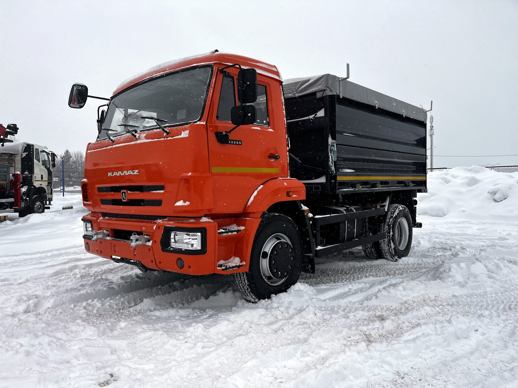 Lastwagen Kamaz КАМАЗ-49255