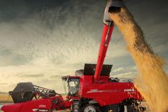 Case IH (CNH) ih