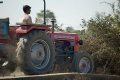 Massey Ferguson 1035 DI Mahashakti