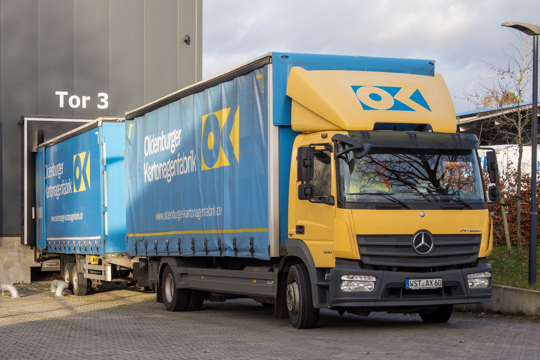 Truck Mercedes Benz ATEGO 1524 K