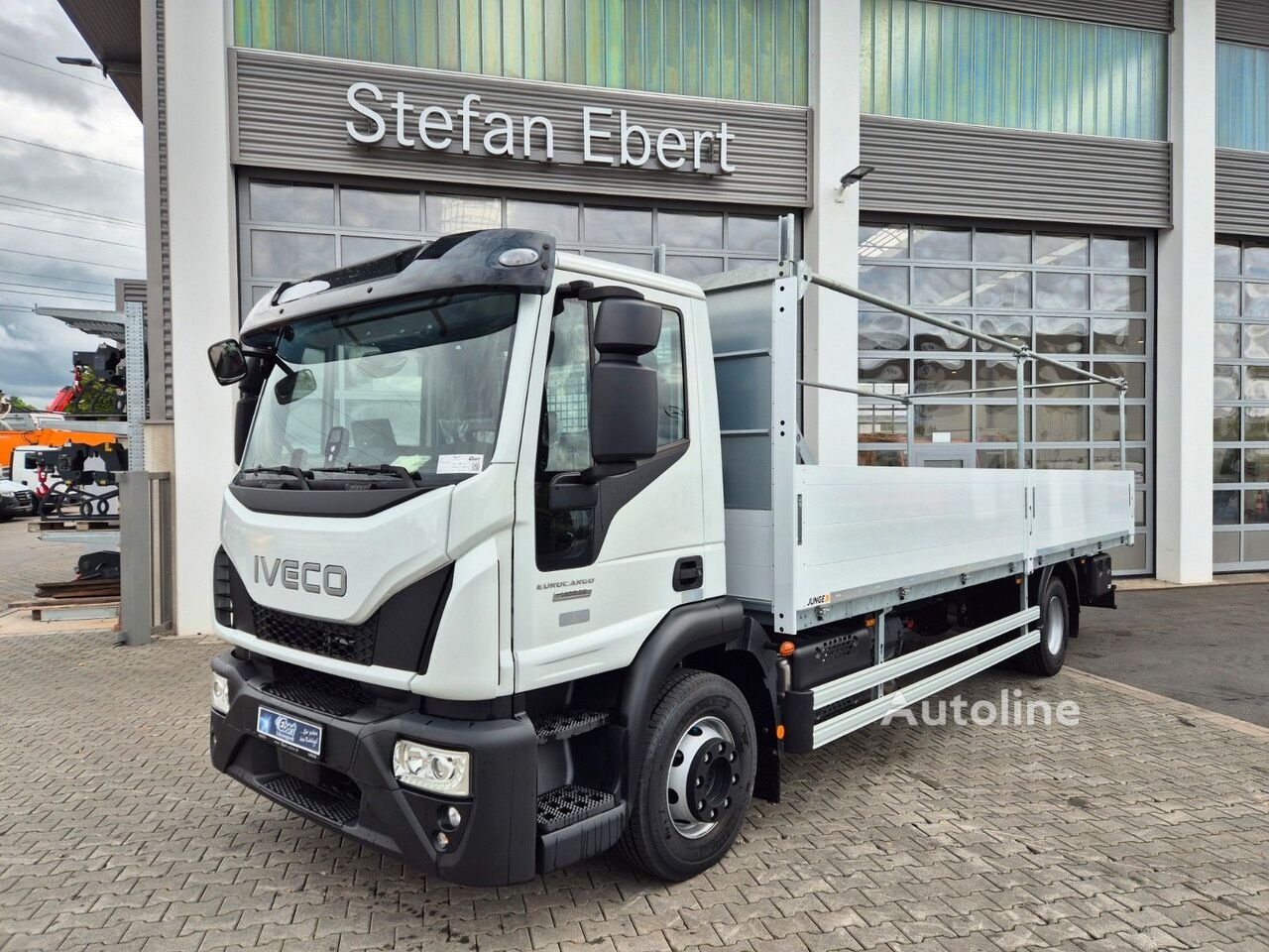 Truck Iveco EUROCARGO 140E21P S-A