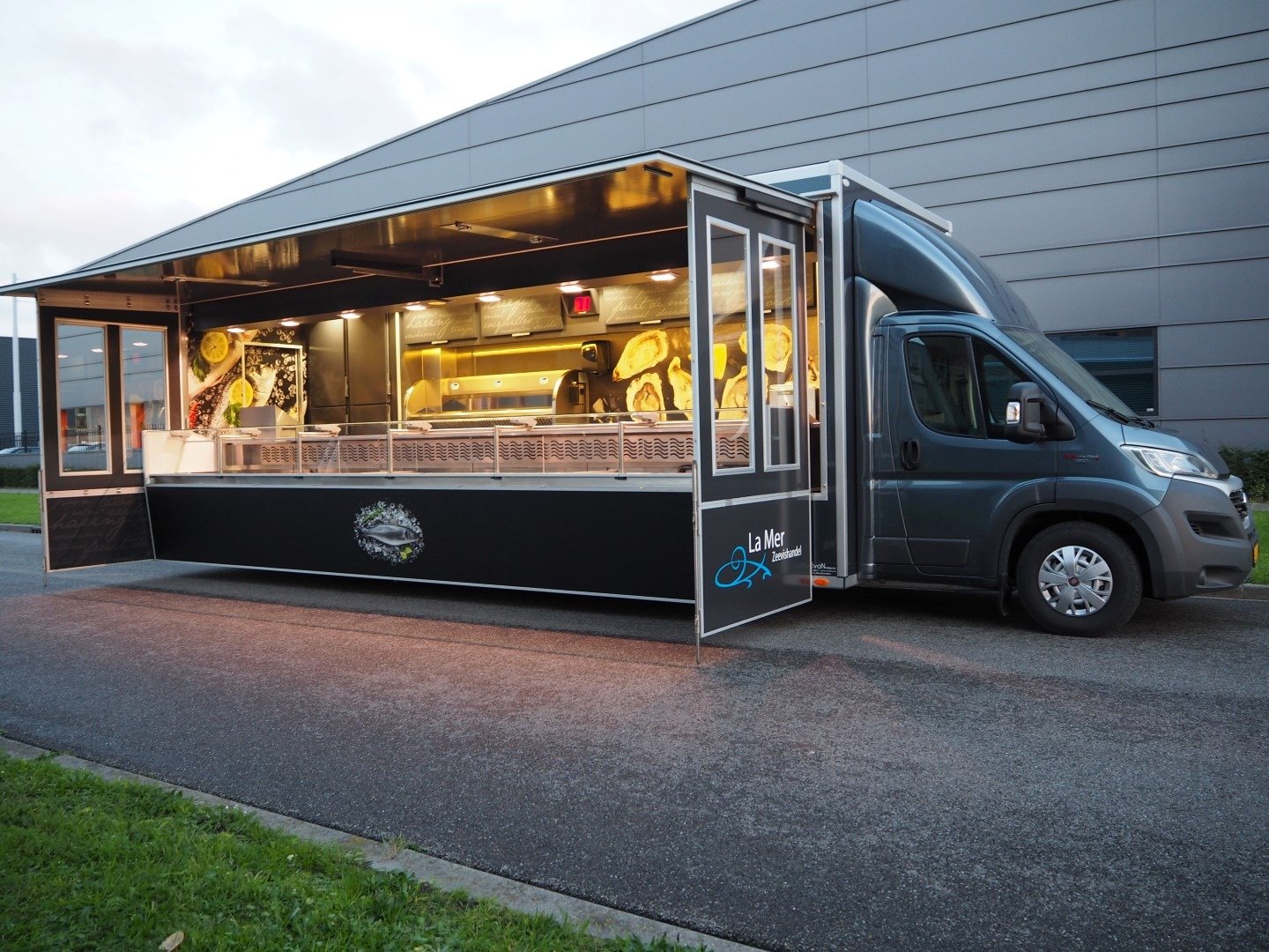 Truck Innovan VKW-OPB-800