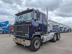 Mack MH613