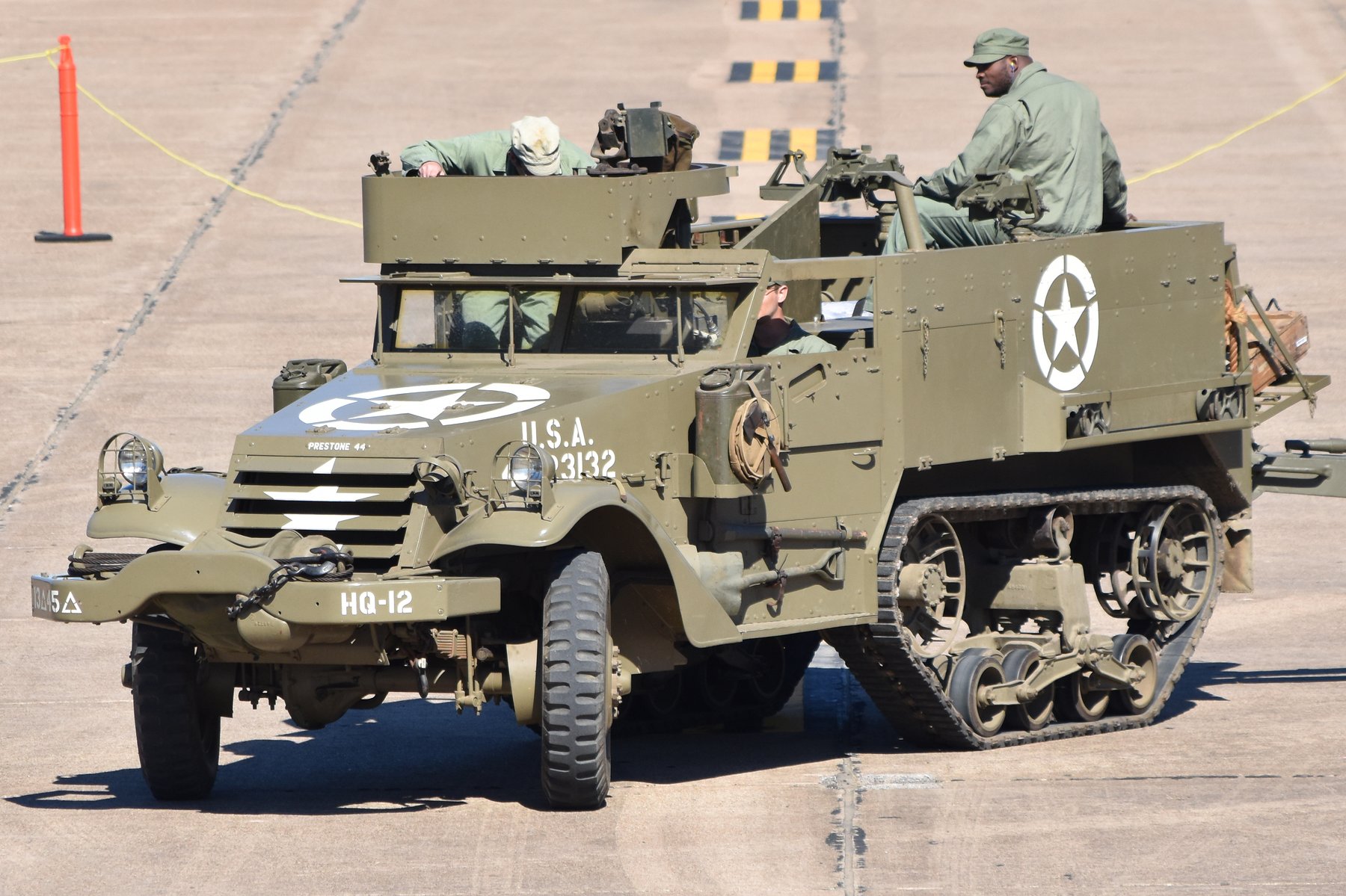 Truck White HALF-TRACK M3A1