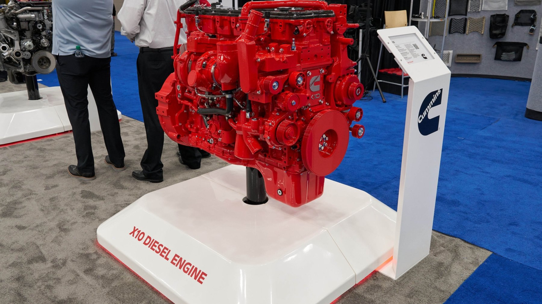 Heavy-duty on-road engines Cummins ISX12425SA