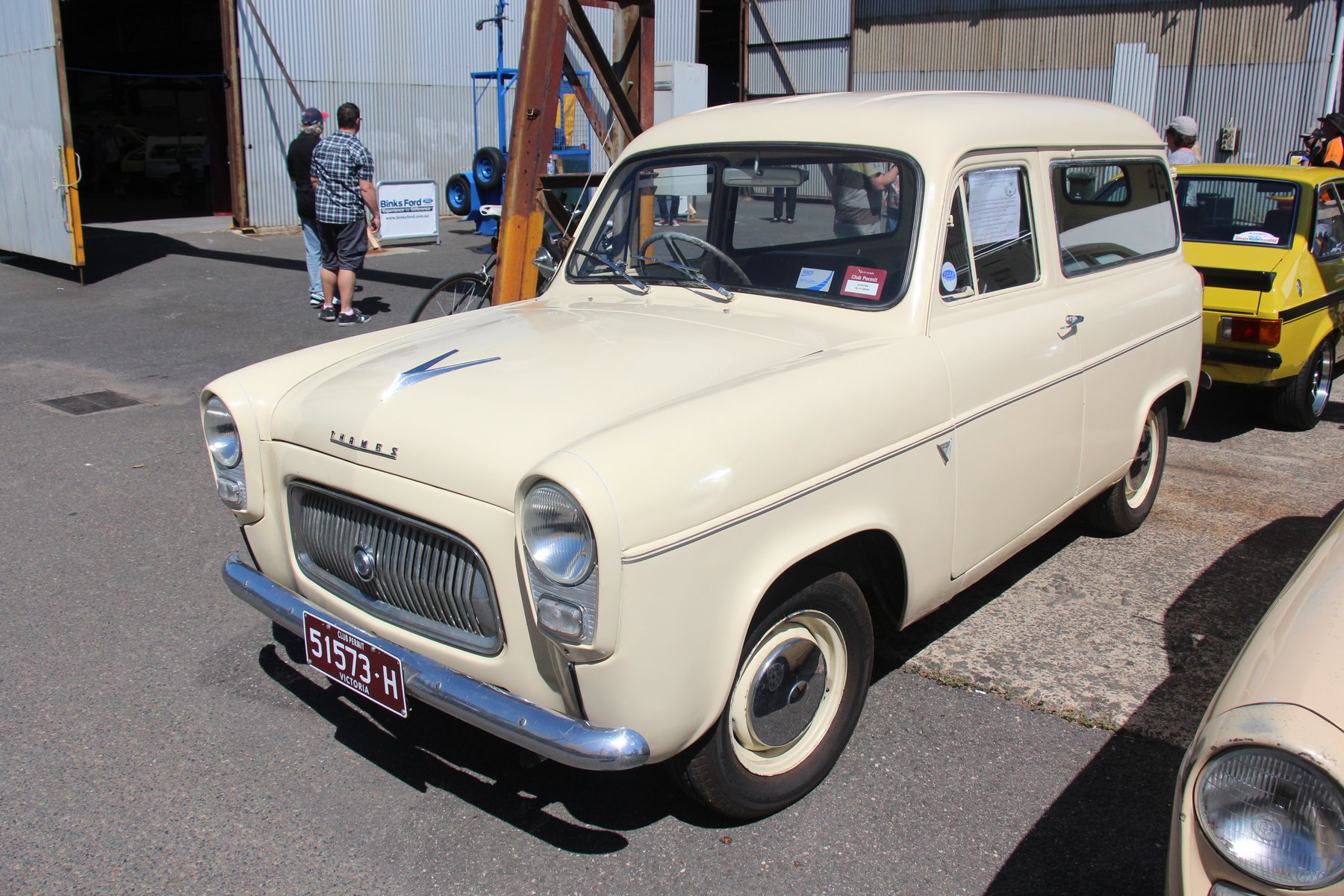 Van Ford 300S VAN 100 LR 5.11