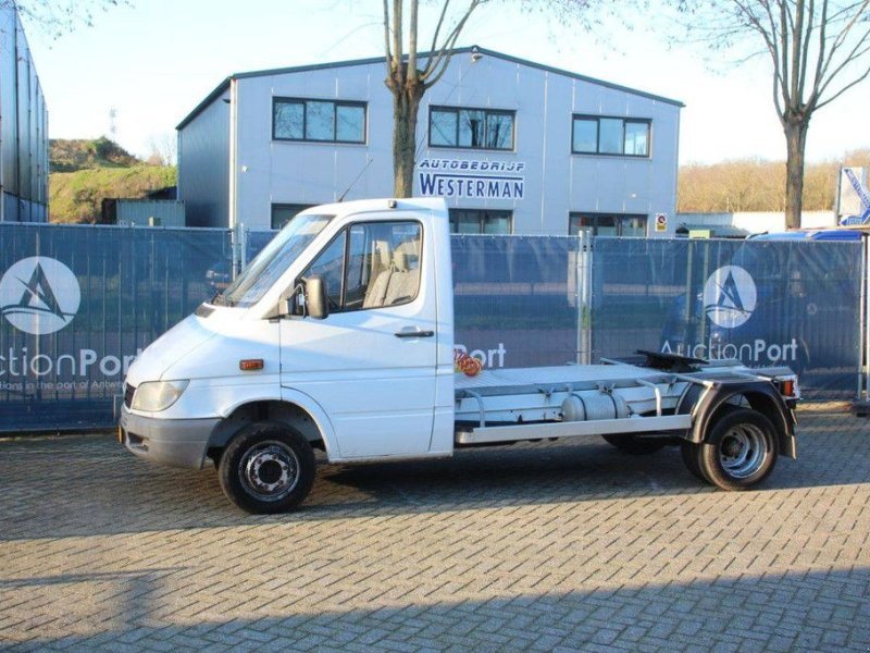 Van Mercedes Benz 904 KA