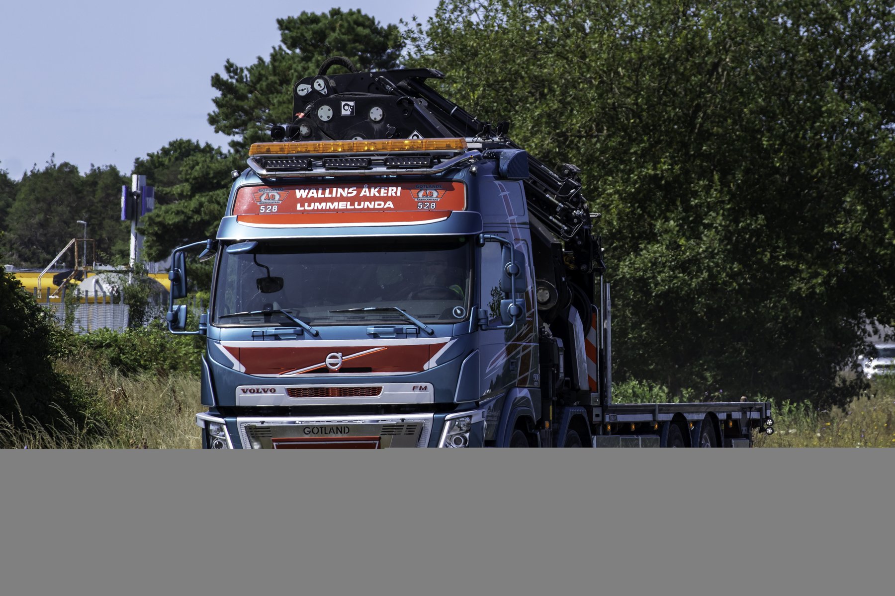 Truck Volvo 82F R