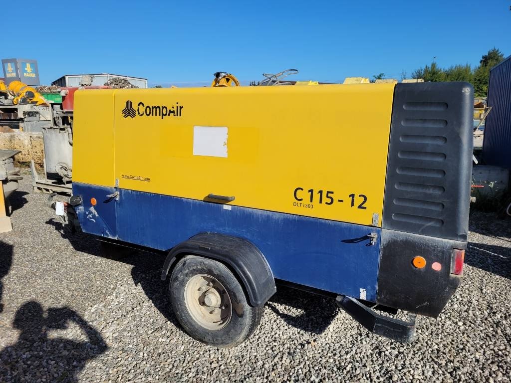 Trailer Compair C115-12