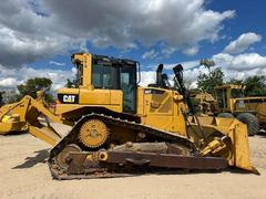 Caterpillar D6T XL