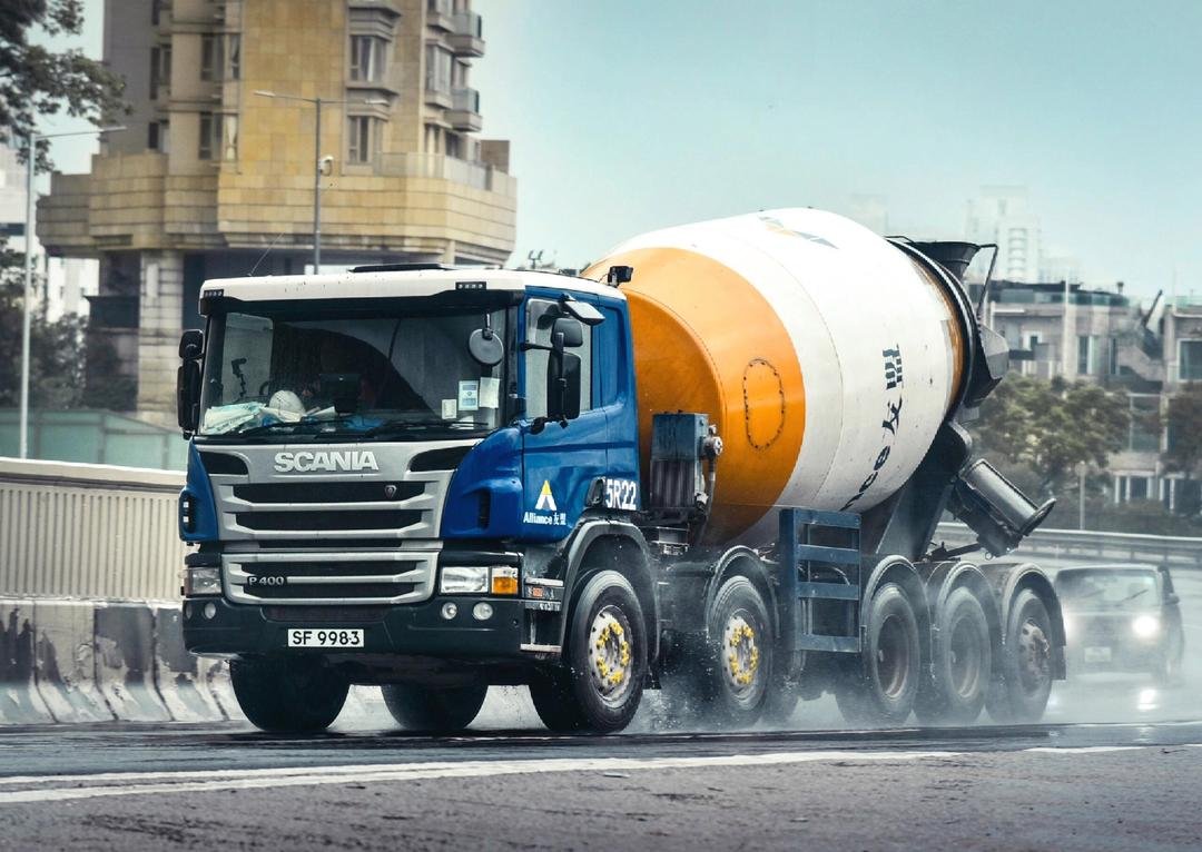 Samochód ciężarowy Scania P 400 8X2