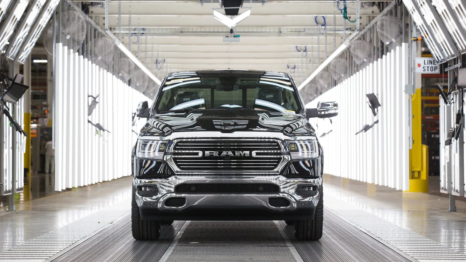 Van Fca ? Fiat Chrysler Aut RAM 1500