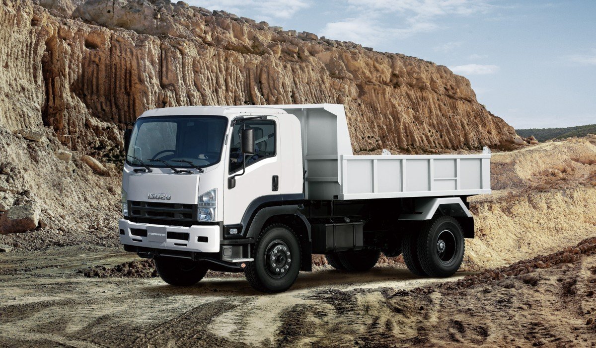 Isuzu AMP