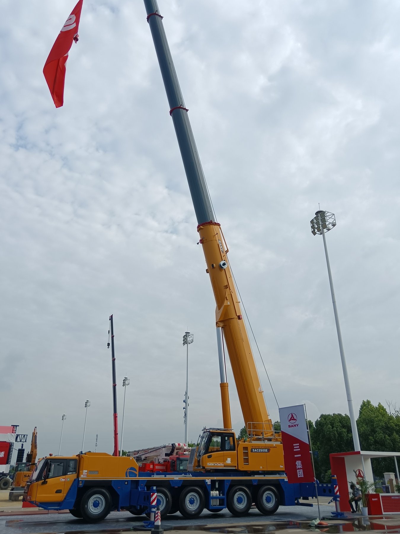 Truck Sany SAC2500E