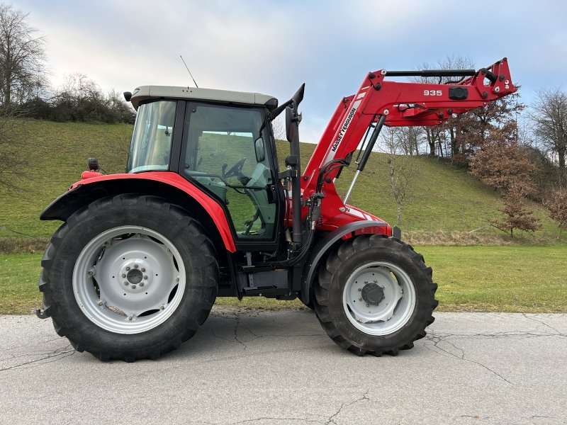 Tractor AGCO Massey Ferguson MF 5425 (A)