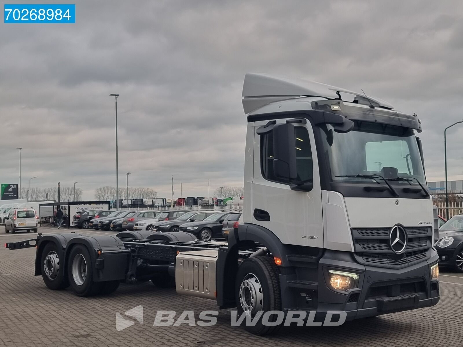 Truck Mercedes Benz ACTROS 2532