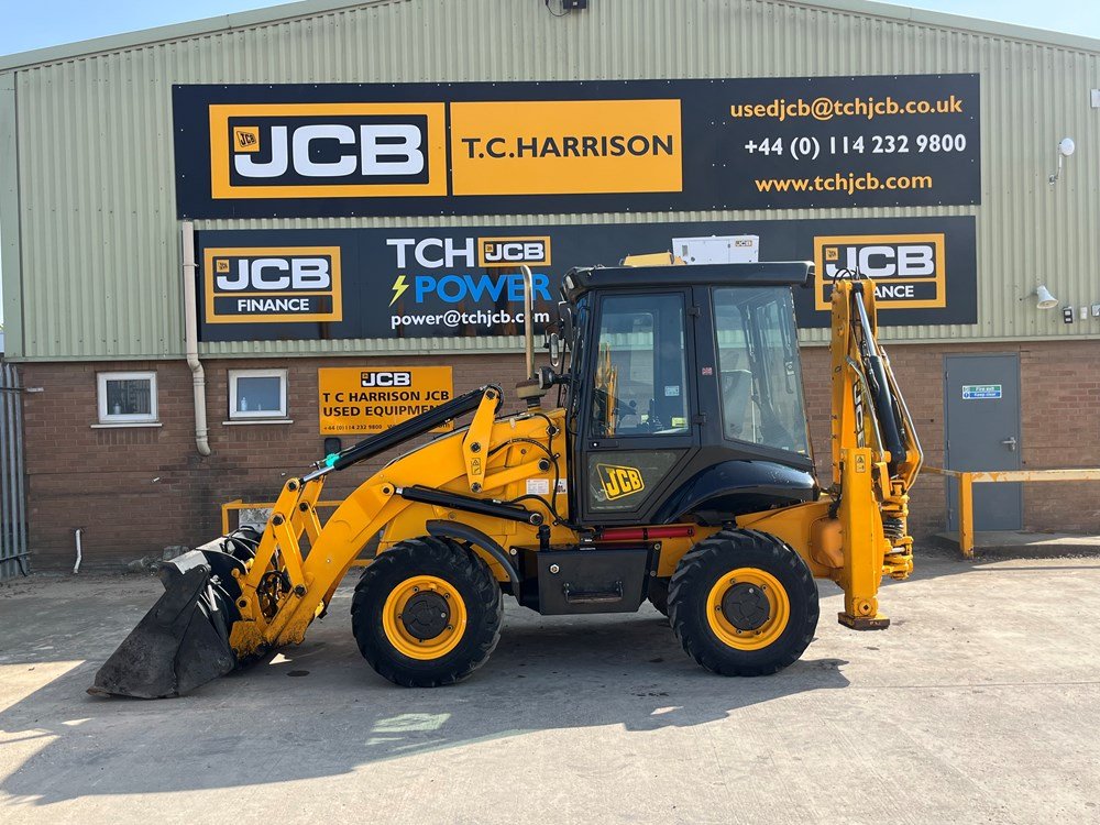 JCB 2CX Streetmaster