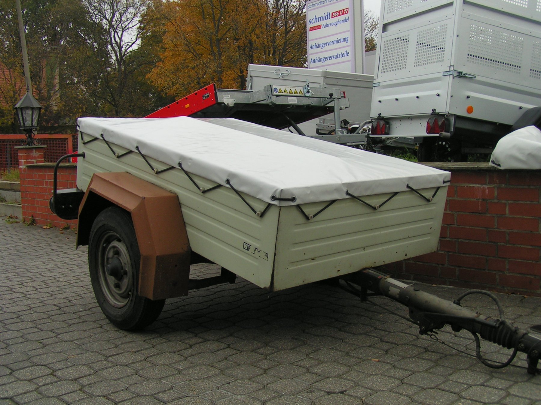 Przyczepki do 750 kg Omavalmiste KVKPV 500