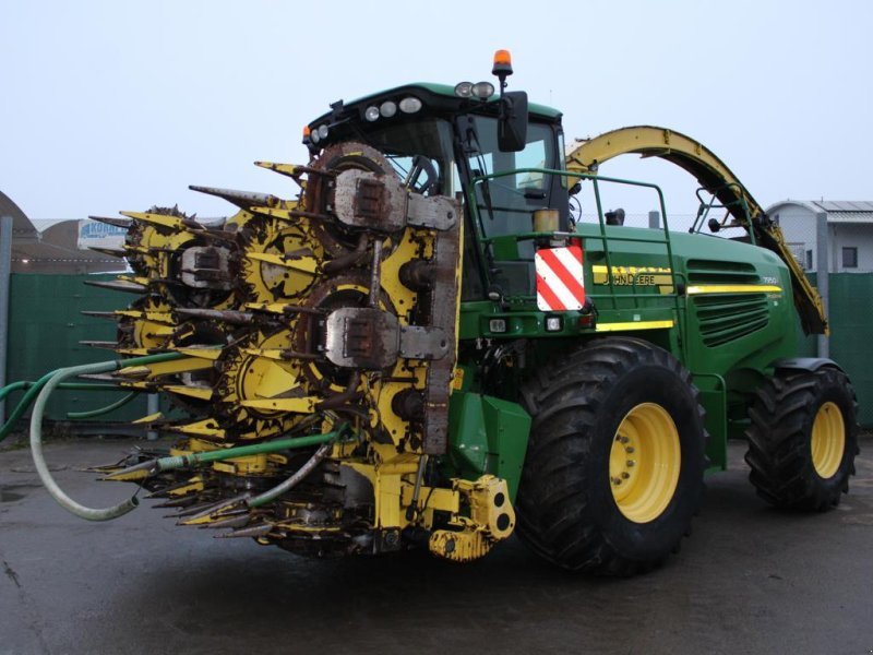 Feldhäcksler John Deere 7950 i ProDrive-ASR