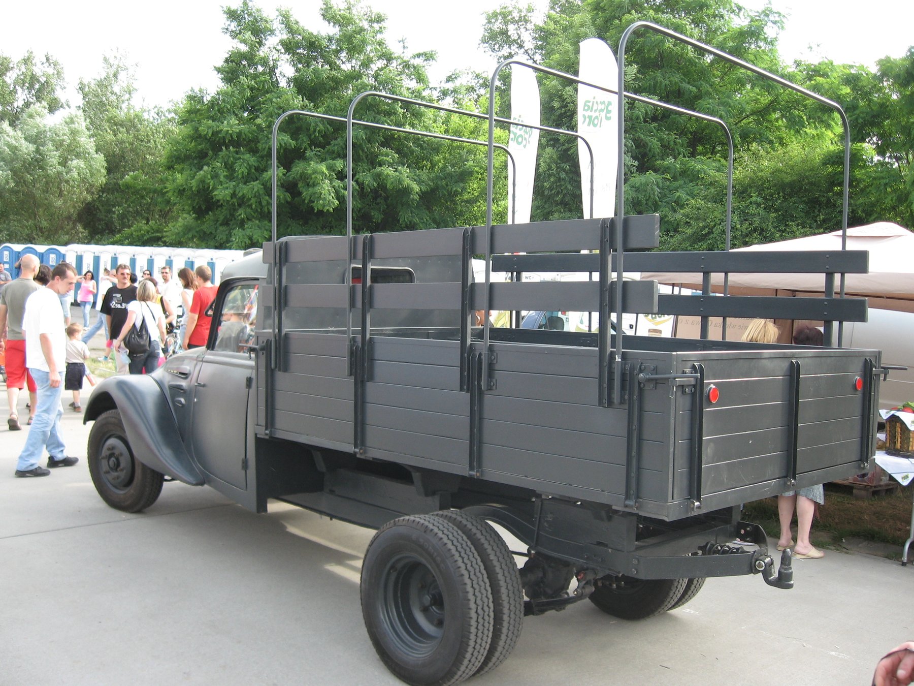 Van Peugeot DEICHGRAF 550