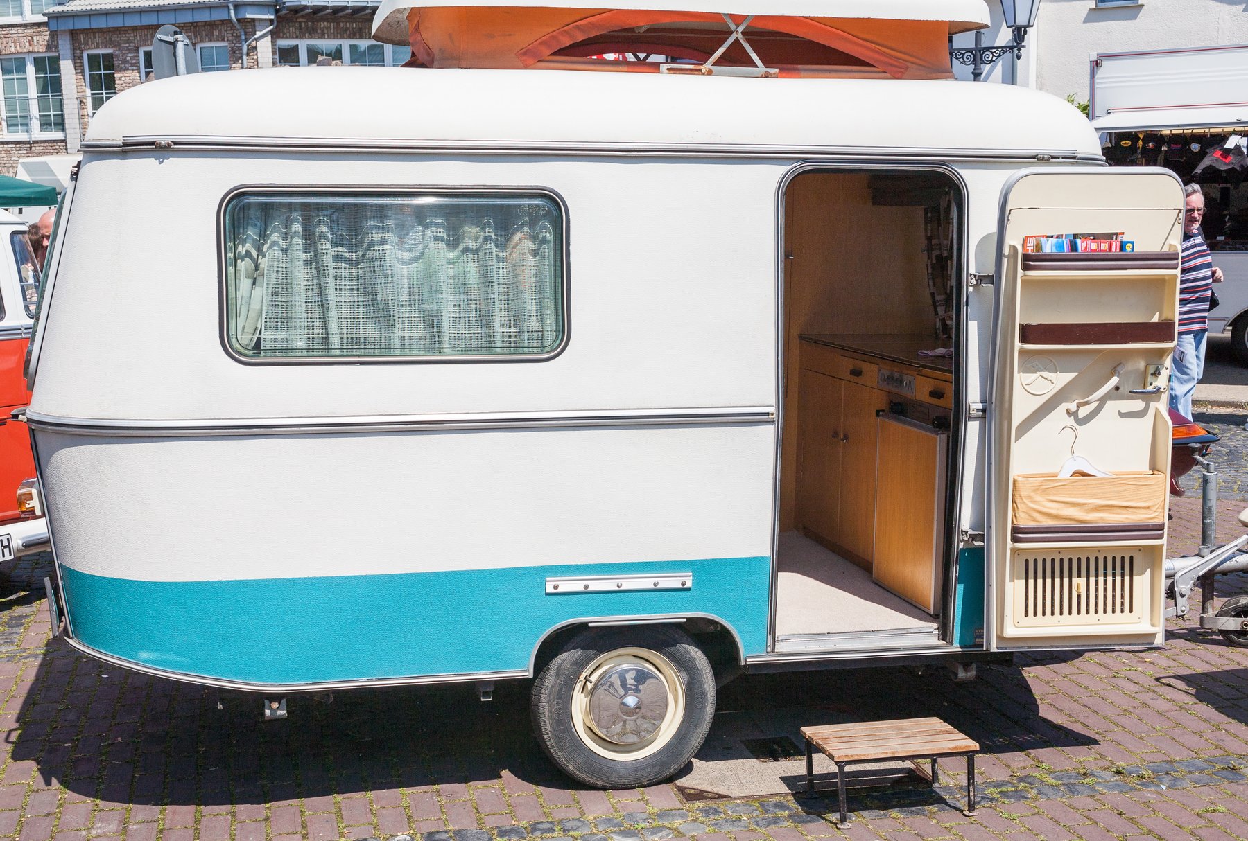 Trailer ERIBA PAN FAMILIA