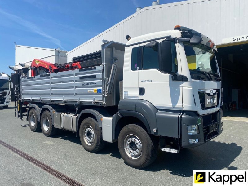 Truck MAN TGS 37.360 8X4 BB