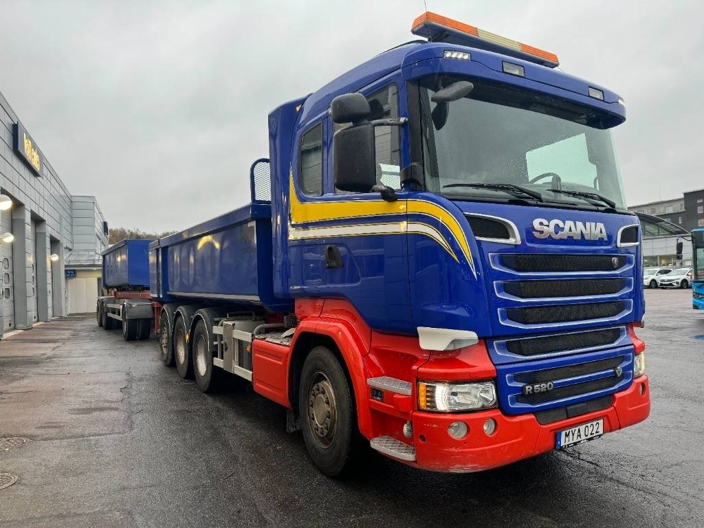 Truck Scania R520 LB8x4*4HNB
