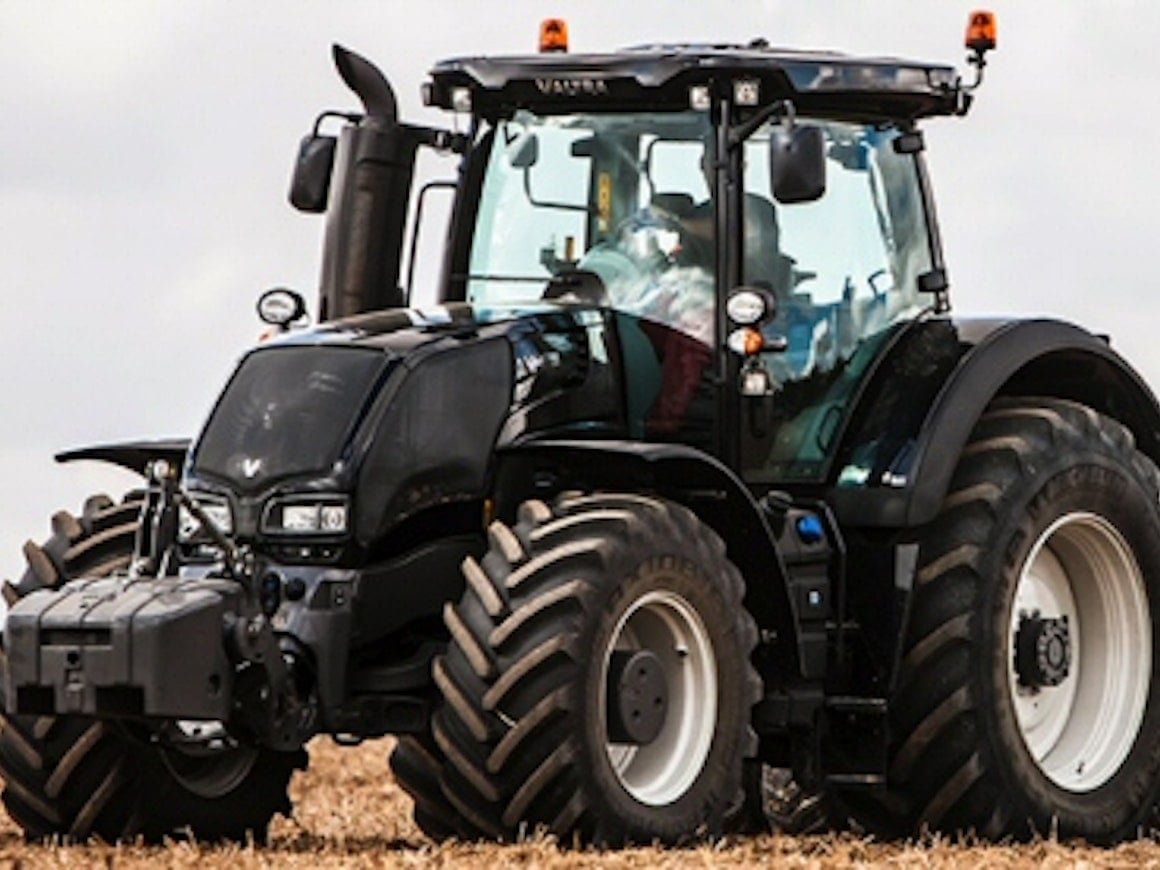 Valtra S346