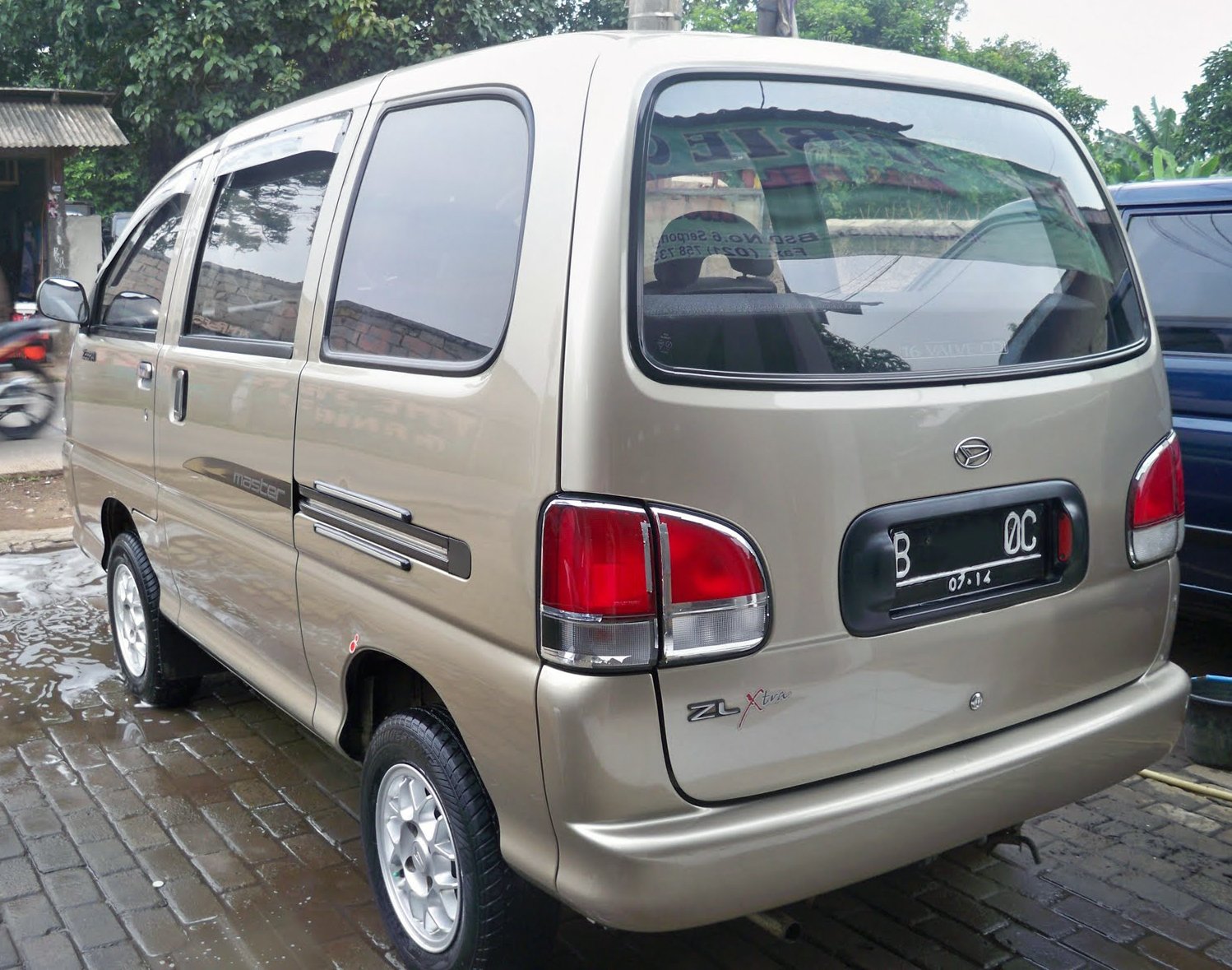 Van Daihatsu Zebra