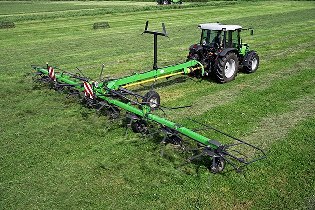 Deutz-Fahr CoM 9022