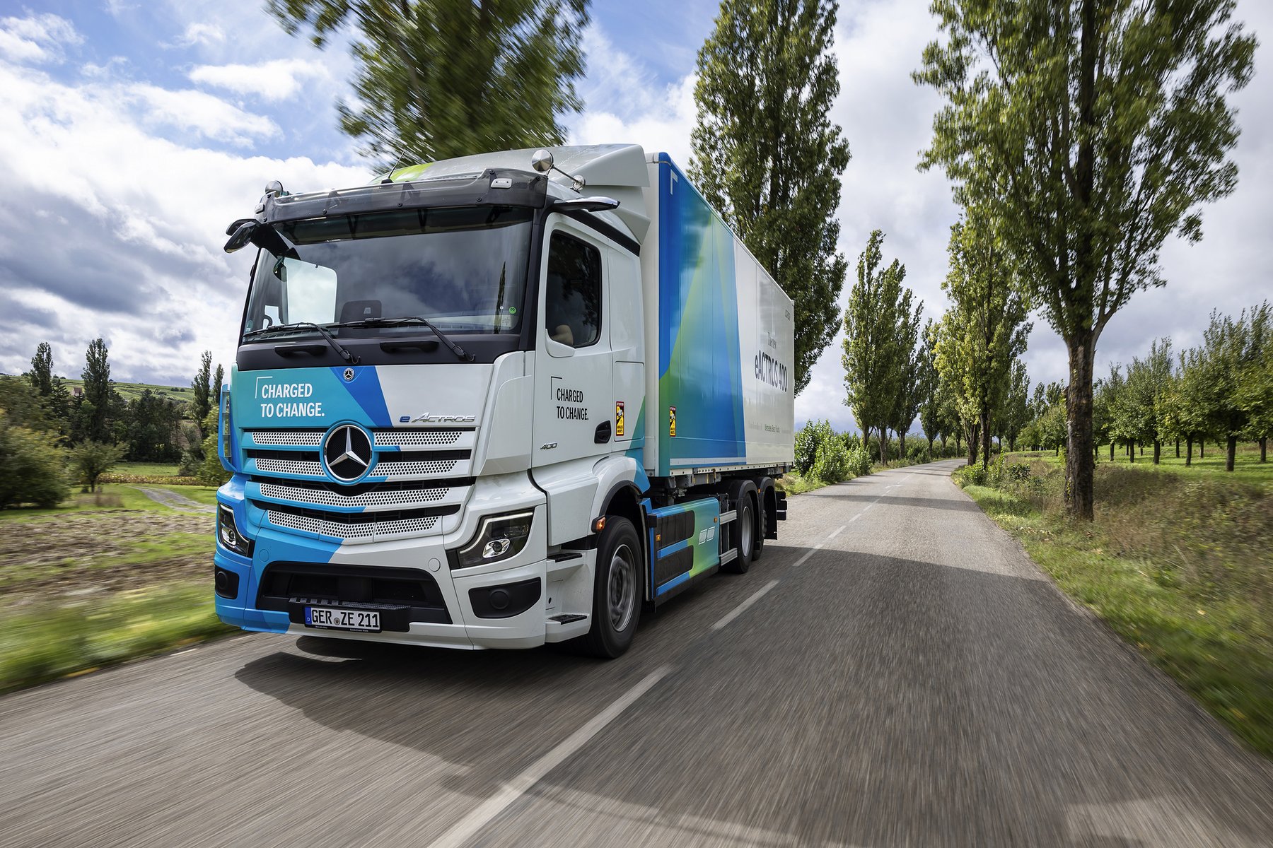 Fahrzeug Mercedes Benz eActros 400 LS 4x2
