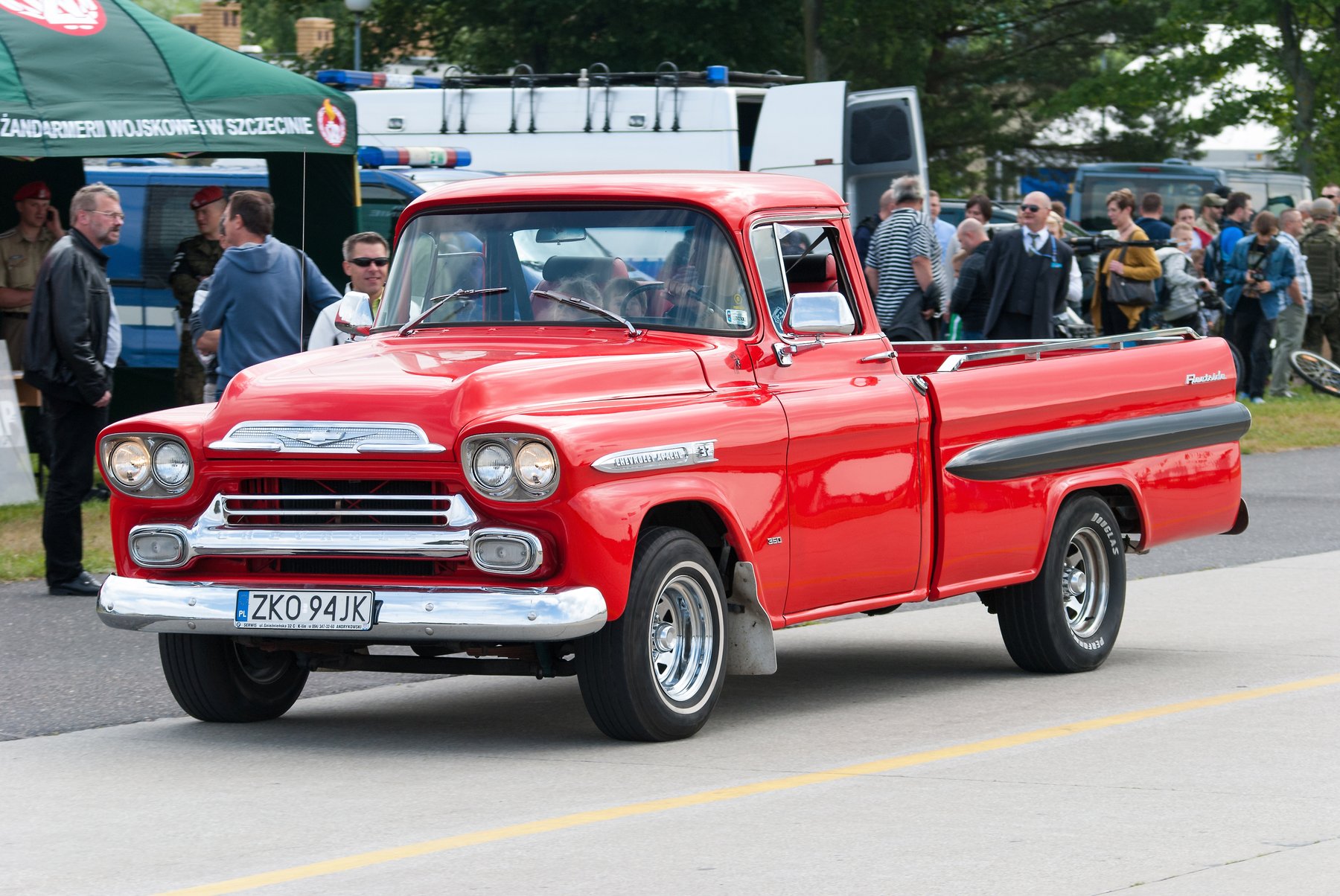 Chevrolet CHEVROLET APACHE 3200 FLEETSIDE