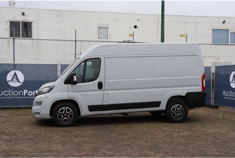 Van Fiat DUCATO 35 2.3 JTD L H2 DC